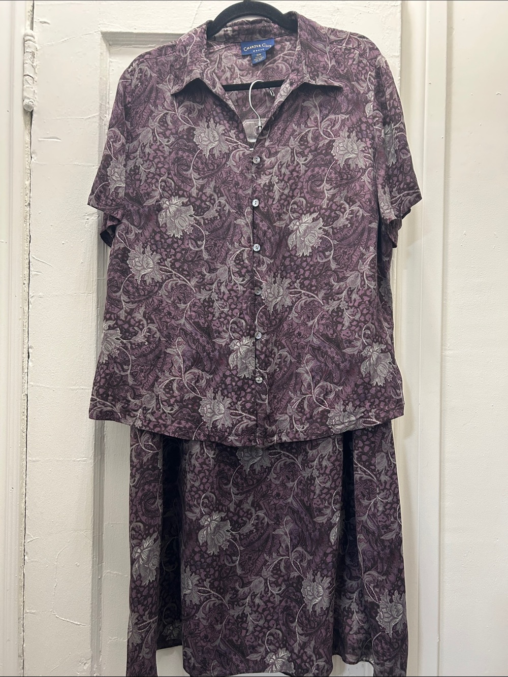 CHARTER CLUB Printed 100% Silk short sleeve skirt suit.
